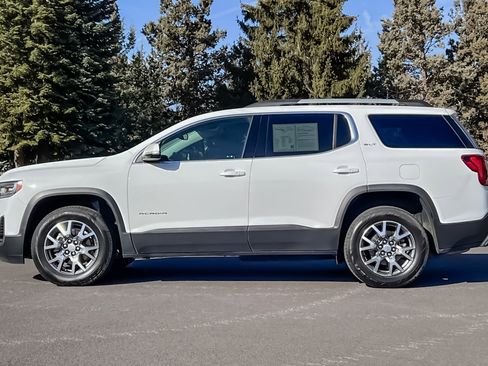 Used 2023 GMC Acadia SLT image 8
