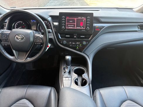 Used 2024 Toyota Camry SE FWD image 13