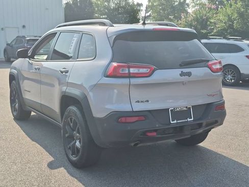 Used 2018 Jeep Cherokee Trailhawk w/ Quick Order Package 27L AWD/4WD image 5