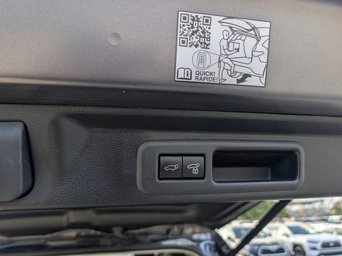 Used 2023 Toyota Sequoia TRD Pro AWD/4WD image 32