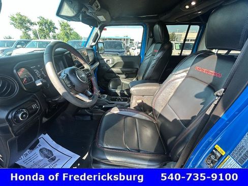 Used 2024 Jeep Wrangler Unlimited Rubicon w/ Safety Group AWD/4WD image 14