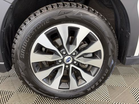 Certified 2024 Subaru Outback Limited image 13