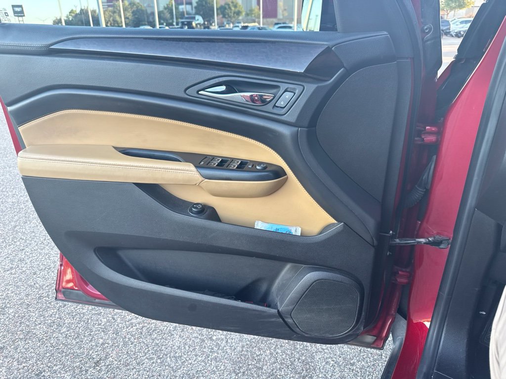 Used 2015 Cadillac SRX Luxury FWD image 8