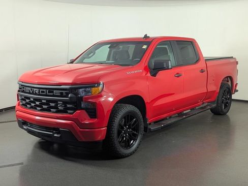 Used 2023 Chevrolet Silverado 1500 Custom AWD/4WD image 4