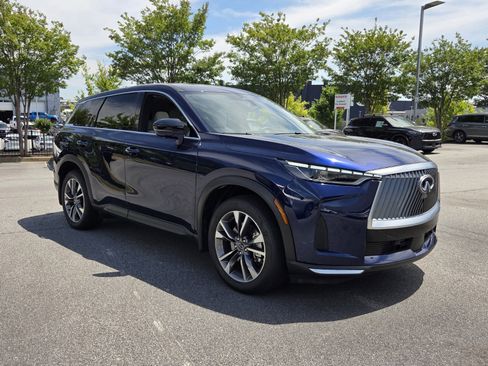 New 2026 INFINITI QX60 Pure w/ Cargo Package AWD/4WD image 4