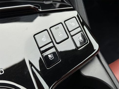 Used 2023 Kia Sportage SX Prestige image 17