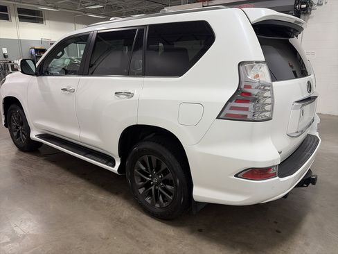 Used 2021 Lexus GX 460 Premium image 5