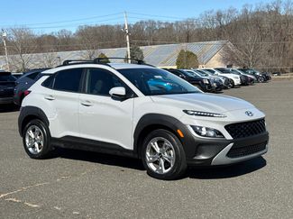 Used 2023 Hyundai Kona SEL video 1