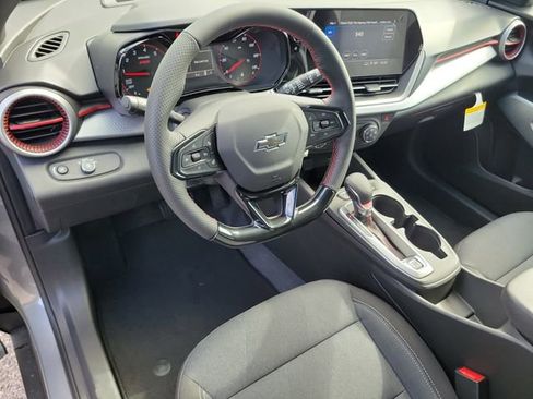 New 2026 Chevrolet Trax RS w/ Sunroof Package image 16