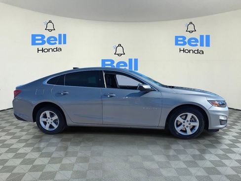 Used 2023 Chevrolet Malibu LS w/ Driver Confidence Package image 5
