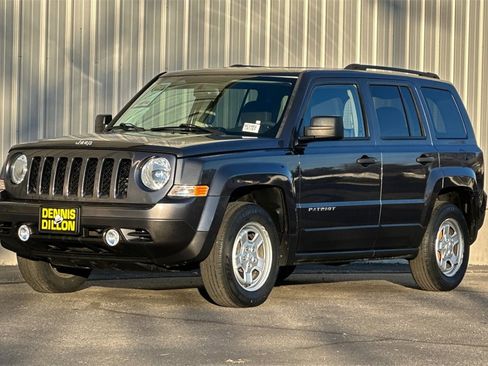 Used 2016 Jeep Patriot Sport image 9