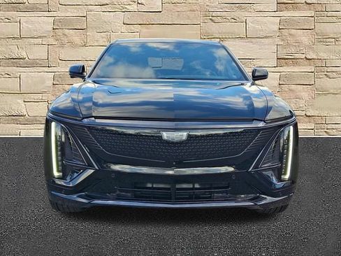 Certified 2026 Cadillac Lyriq Sport AWD/4WD image 5
