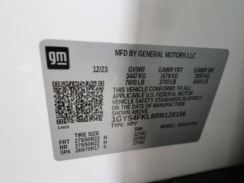 Certified 2024 Cadillac Escalade Sport w/ LPO, ONYX Package image 37