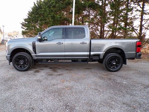 Used 2024 Ford F250 Lariat w/ Lariat Ultimate Package image 2