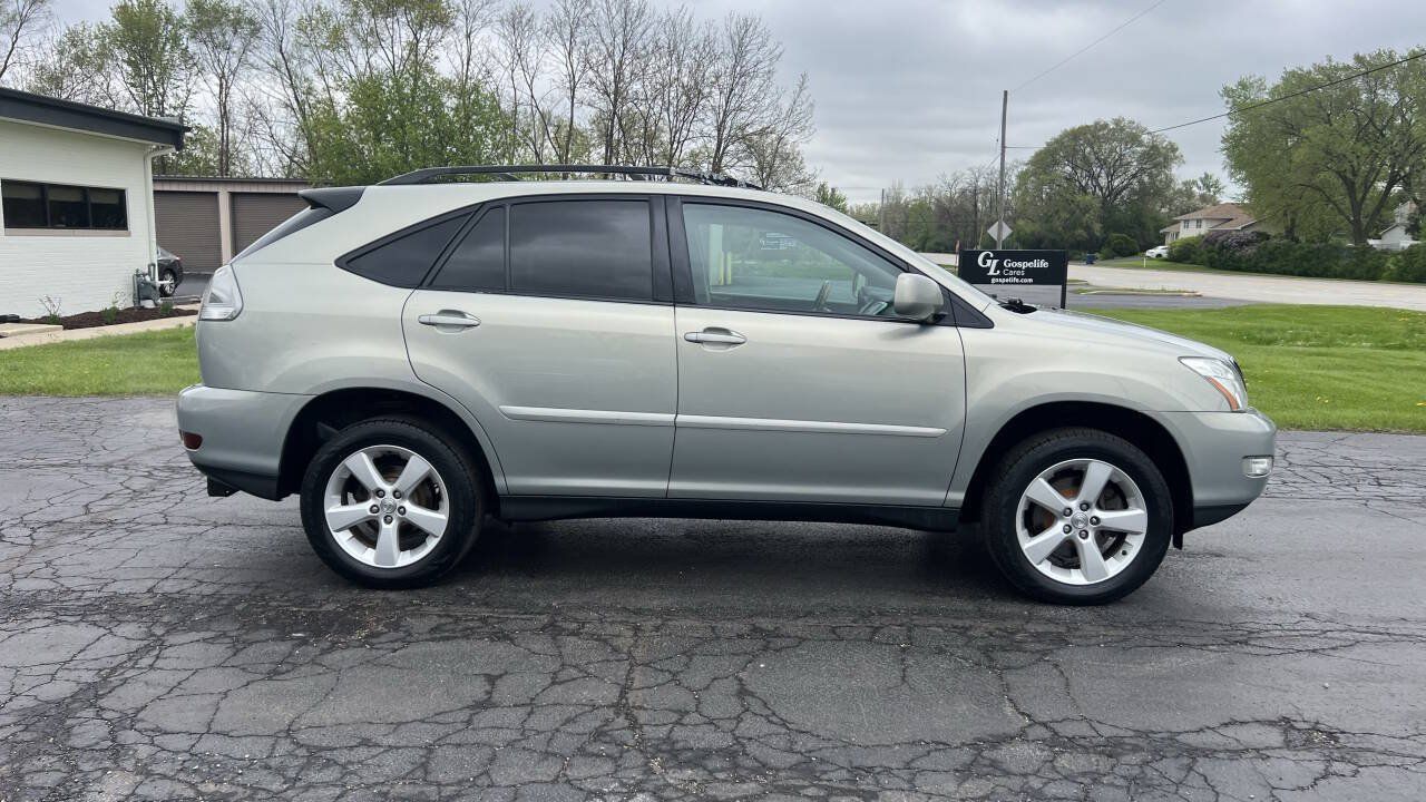 Used 2005 Lexus RX 330 AWD w/ Premium Plus Pkg image 4