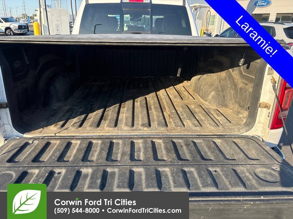 Used 2020 RAM 1500 Laramie AWD/4WD image 7