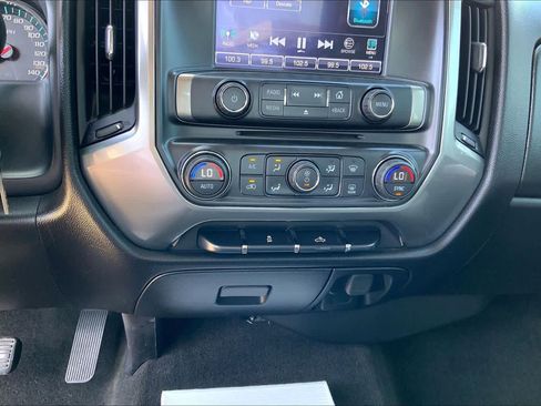 Used 2017 Chevrolet Silverado 1500 LT w/ All Star Edition RWD image 31