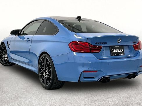 Used 2018 BMW M4 Coupe w/ Competition Package RWD image 10