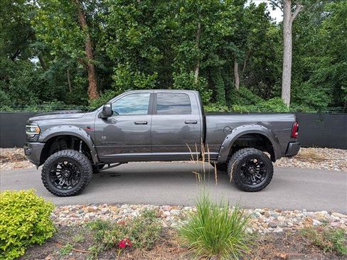 Used 2024 RAM 3500 Laramie w/ Night Edition AWD/4WD image 2