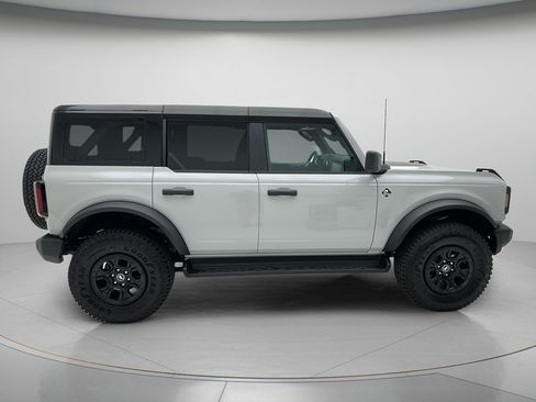 New 2026 Ford Bronco Outer Banks w/ Sasquatch Package AWD/4WD image 6