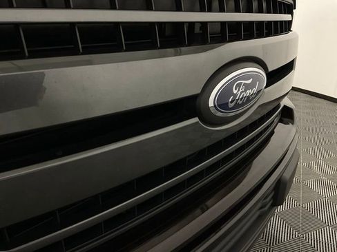 Used 2018 Ford F150 XLT w/ Equipment Group 302A Luxury image 10
