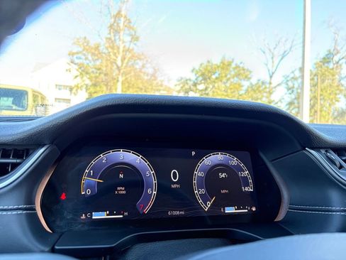 Used 2023 Jeep Grand Cherokee L Laredo image 14