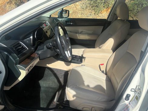 Used 2015 Subaru Outback 2.5i Limited w/ Protection Package #1 AWD/4WD image 11
