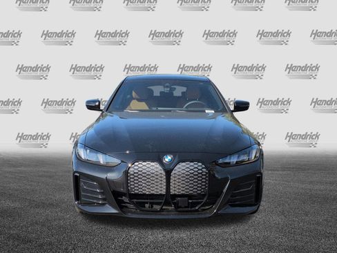 New 2026 BMW i4 eDrive40 w/ M Sport Package RWD image 3