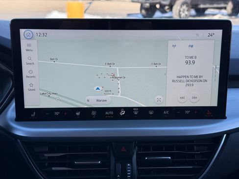 Used 2023 Ford Escape Platinum image 27