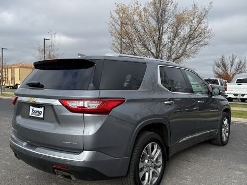 Used 2020 Chevrolet Traverse Premier image 6