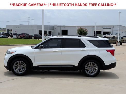 Used 2021 Ford Explorer XLT w/ Equipment Group 202A RWD image 5