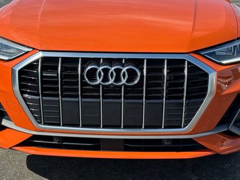 Used 2022 Audi Q3 2.0T Premium Plus w/ Premium Plus Package image 8