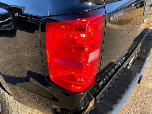 Used 2018 Chevrolet Silverado 1500 LT w/ Texas Edition image 25