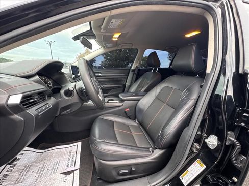 Used 2021 Nissan Altima 2.5 SR FWD image 15