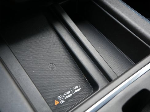 Used 2022 GMC Sierra 1500 AT4 w/ AT4 Preferred Package image 21