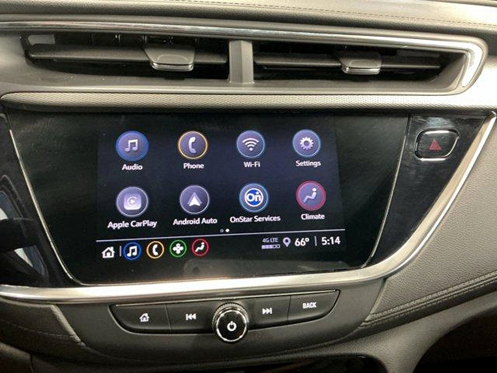 Used 2022 Buick Encore GX Select AWD/4WD image 18