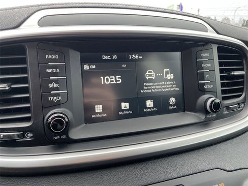 Used 2020 Kia Sorento LX w/ LX I4 Convenience Package image 12