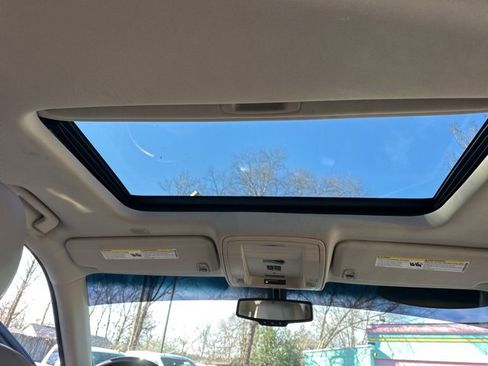 Used 2014 Chevrolet Silverado 1500 LTZ Z71 image 12