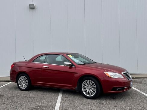 Used 2014 Chrysler 200 Limited FWD image 7