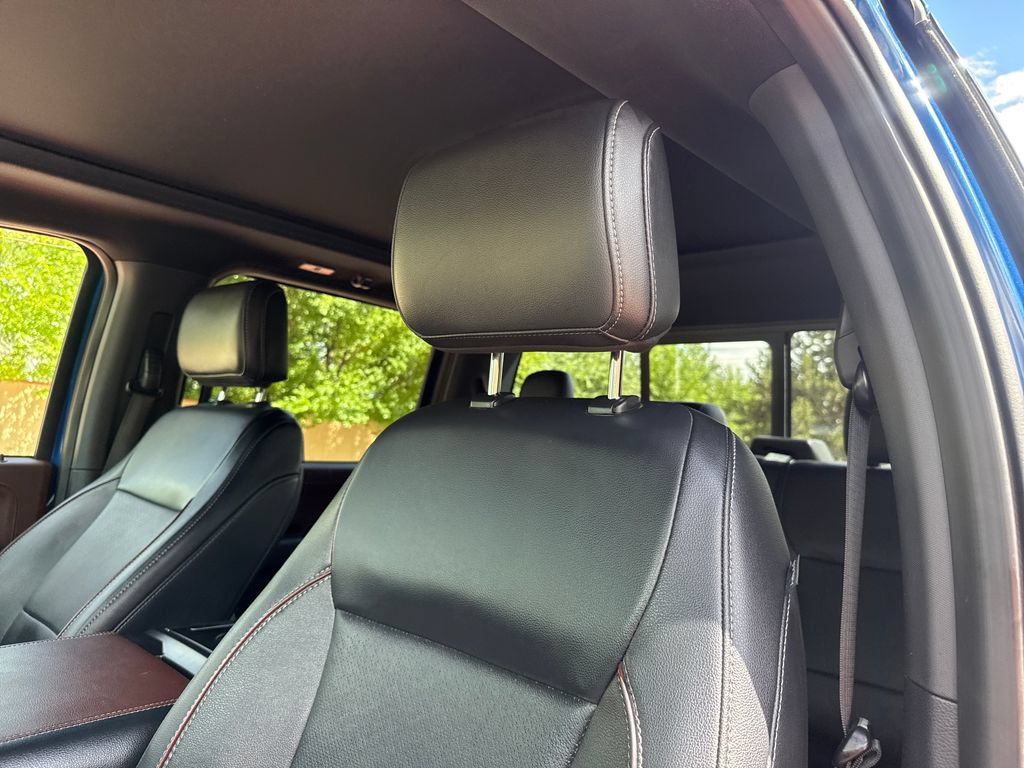 Used 2022 Ford F150 Lariat w/ Equipment Group 502A High AWD/4WD image 11
