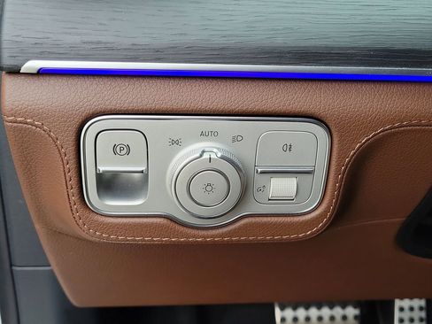 Certified 2025 Mercedes-Benz GLE 53 AMG 4MATIC Coupe image 27