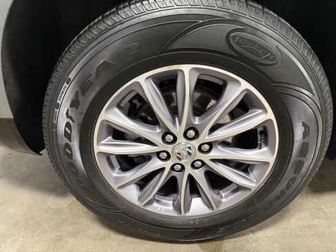 Used 2023 Buick Enclave Essence w/ Trailering Package, 5000 lbs. image 7