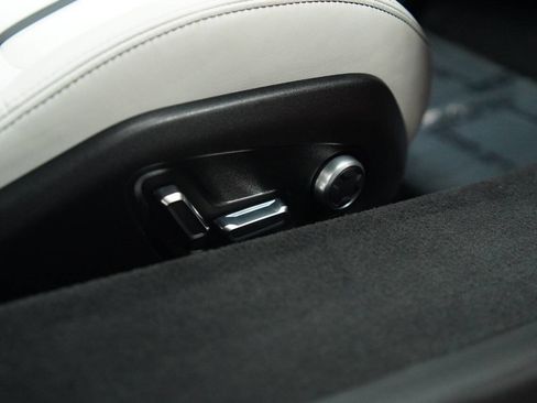 Used 2024 Lotus Emira First Edition image 92