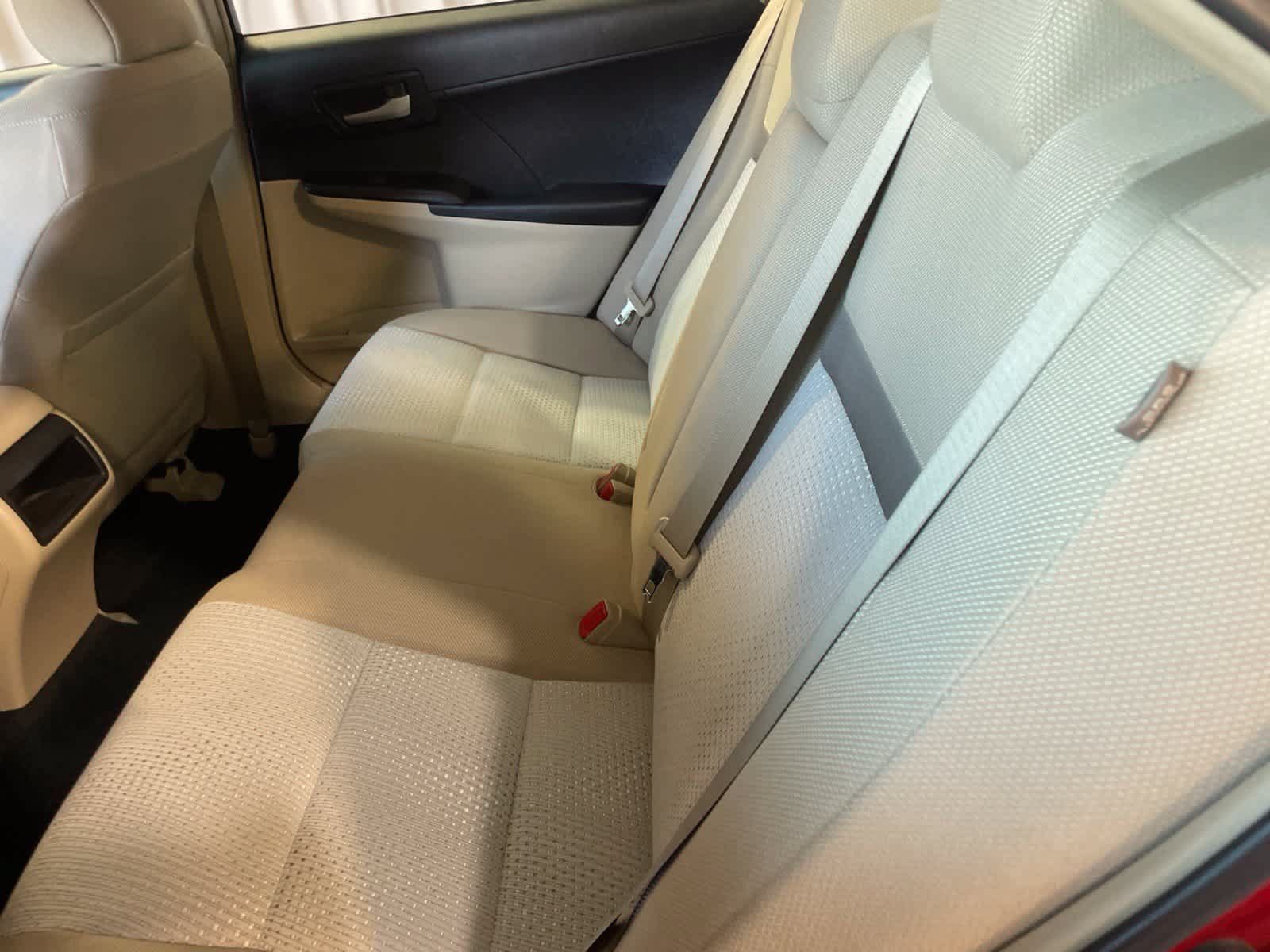 Used 2012 Toyota Camry LE FWD image 20