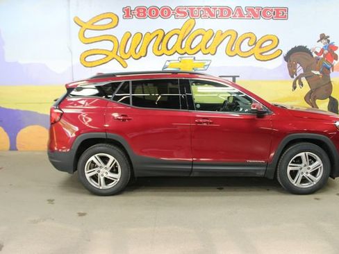 Used 2018 GMC Terrain SLE w/ GMC Pro Grade Package AWD/4WD image 1