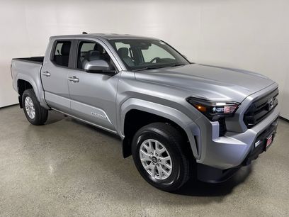New 2025 Toyota Tacoma SR5