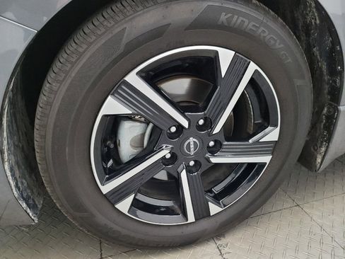 Used 2022 Nissan Sentra SV FWD image 31