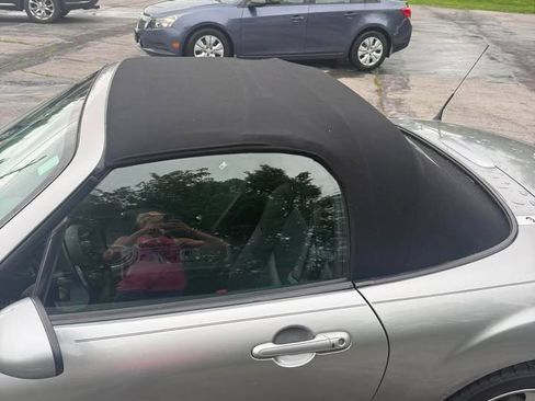 Used 2013 MAZDA MX-5 Miata Grand Touring RWD image 8