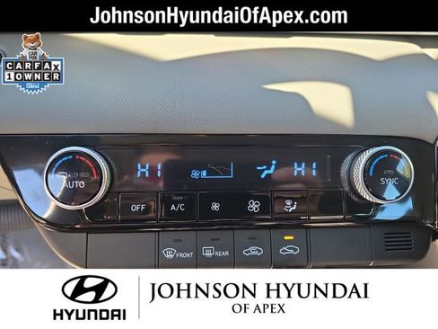 Certified 2025 Hyundai Elantra Blue image 31