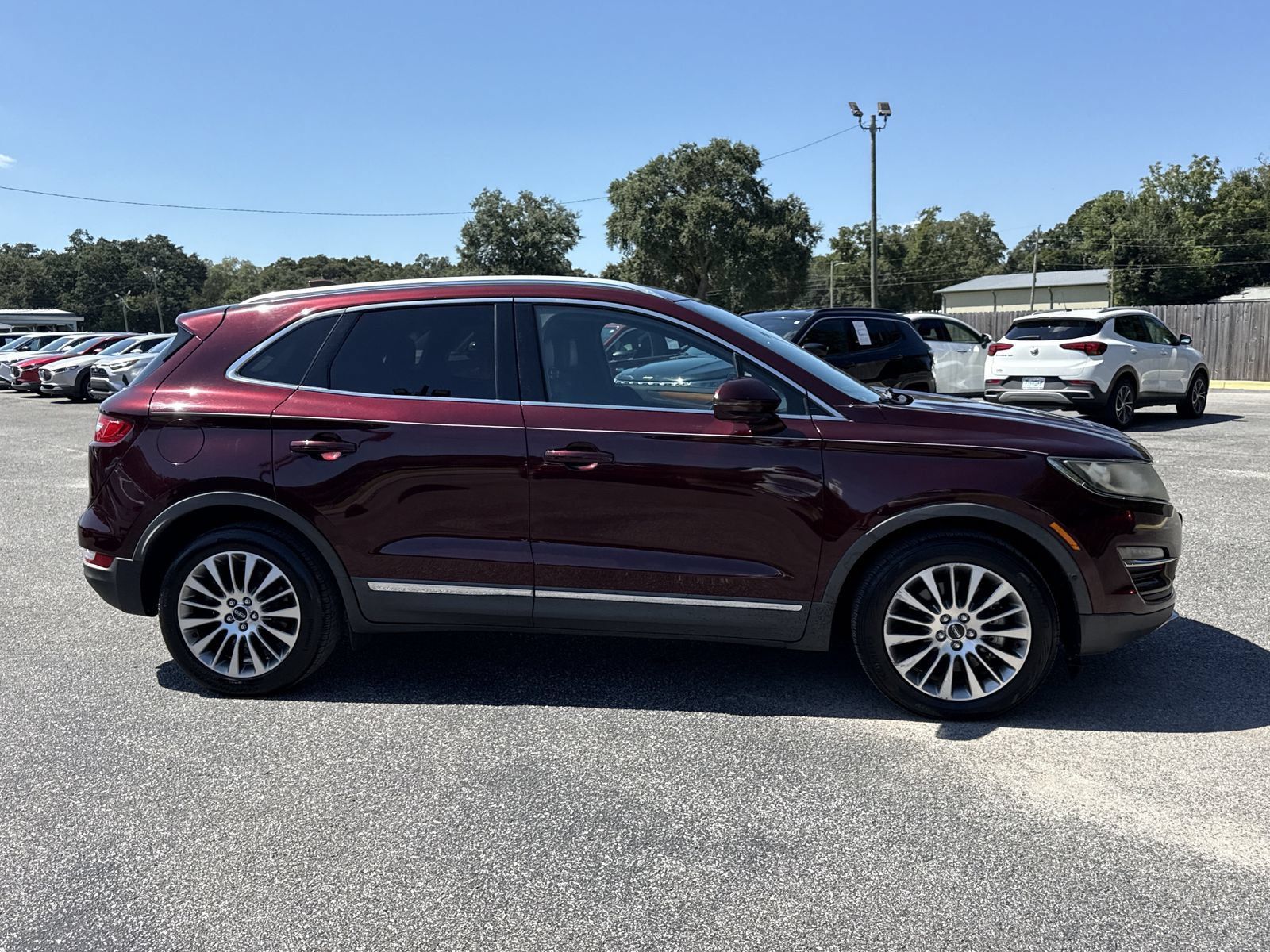 Used 2017 Lincoln MKC Reserve AWD/4WD image 7